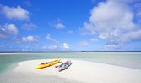 aitutaki lagoon kayaking